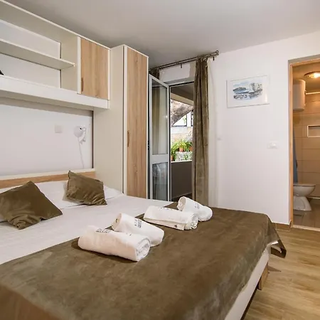 Stermasi Apartamento Maranovići