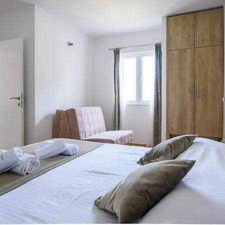 Stermasi Apartamento